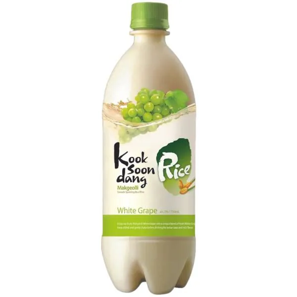 Kook Soon Dang  Grape Makgeollii (750 ml) (Pack 20 Bottles)
